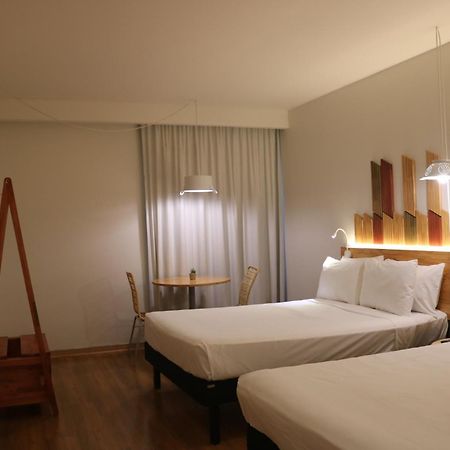 Hotel Nacional Inn Curitiba Santa Felicidade מראה חיצוני תמונה